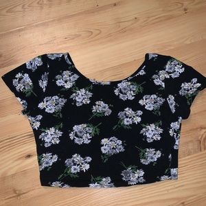 Nollie Crop Top
